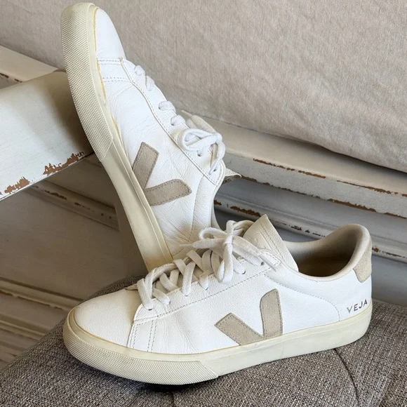 Veja White Leather Sneakers with Beige Suede V Detail - Picture 2 of 6